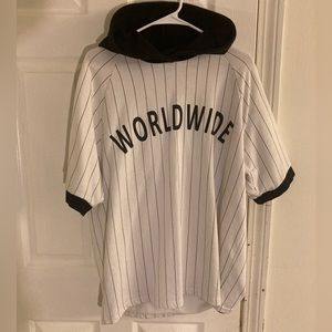 Short Sleeve Hoodie pin stripes (L)